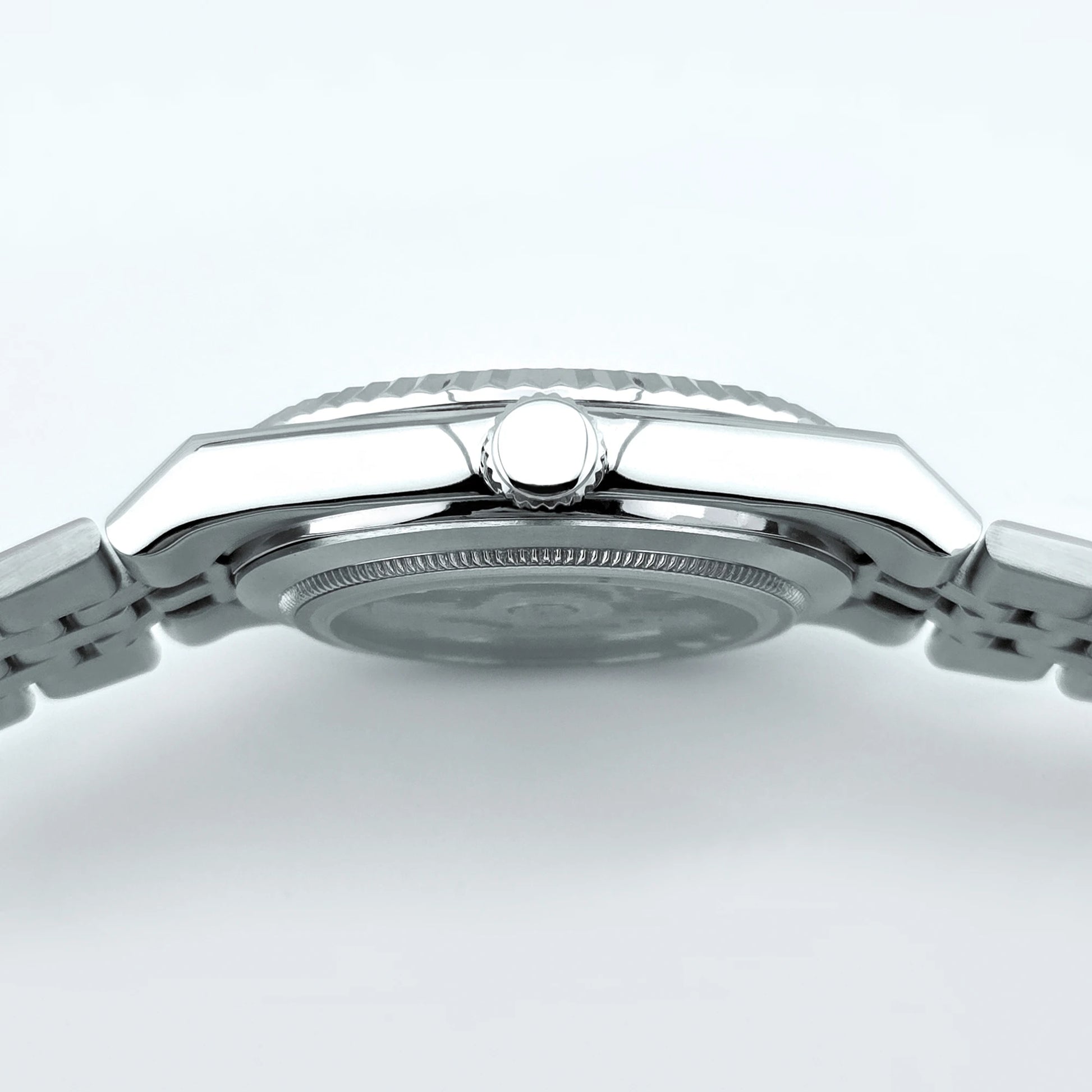 Montre automatique Landmaster 40 mouvement Miyota 8215 face